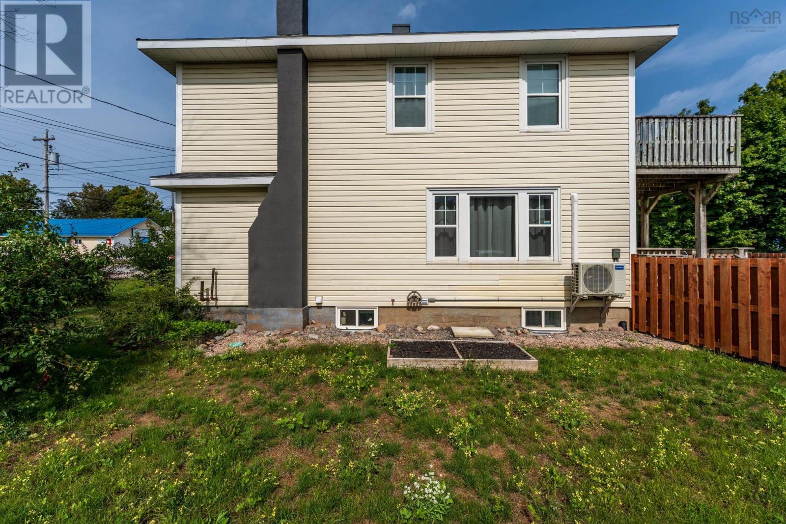 1518/1520 Bridge Street Street Property Photo 23