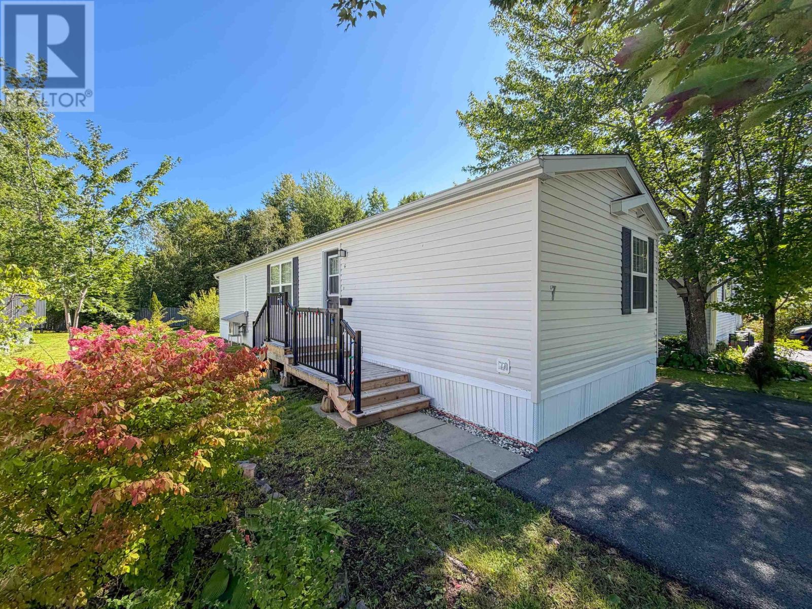 7 Richards Street Property Photo 3