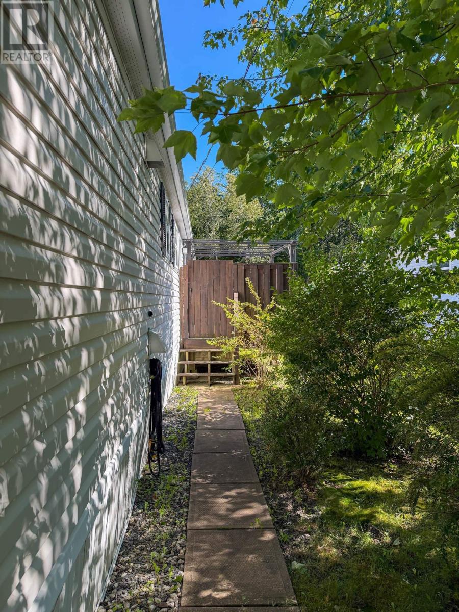 7 Richards Street Property Photo 4