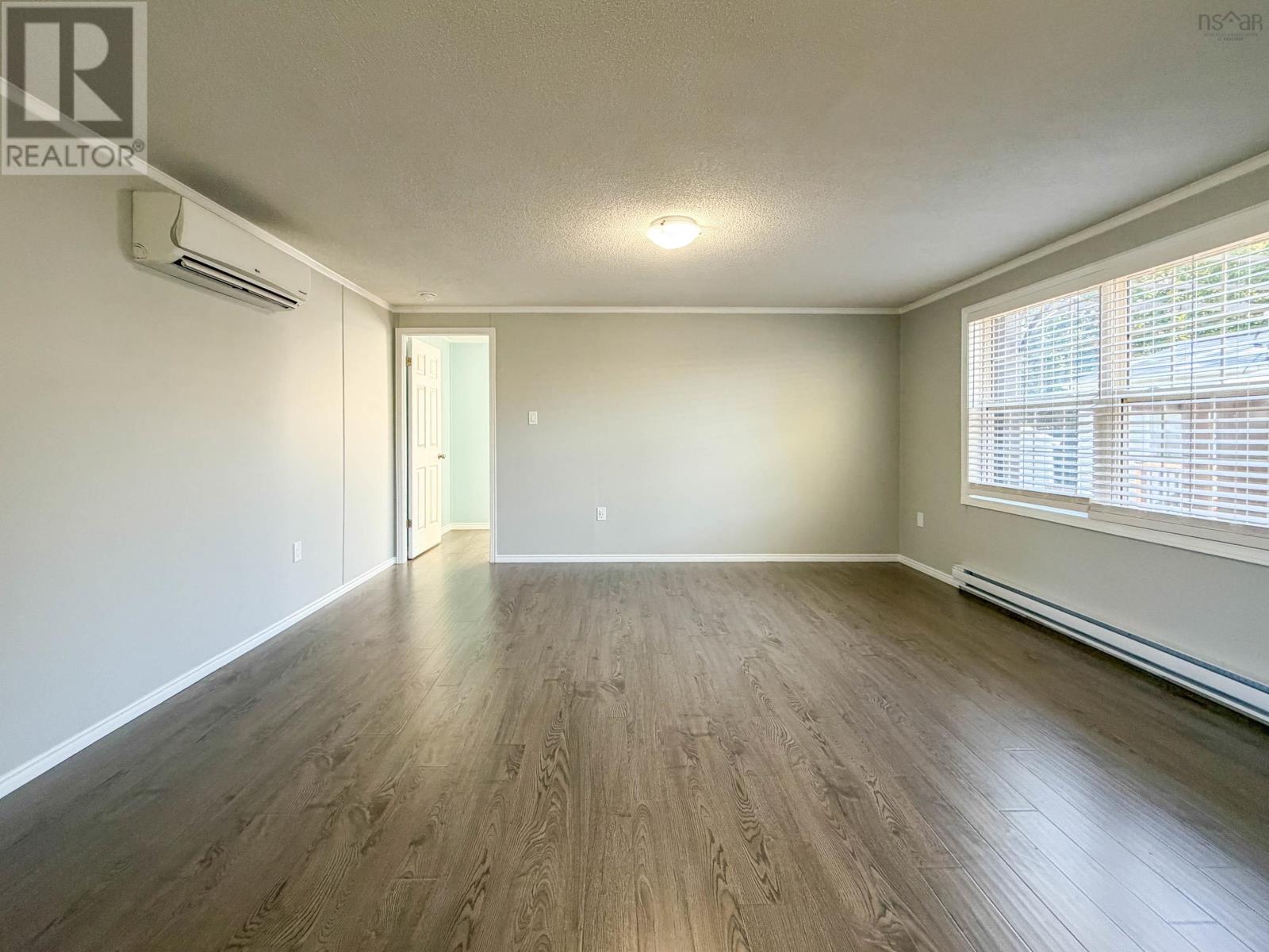 7 Richards Street Property Photo 13
