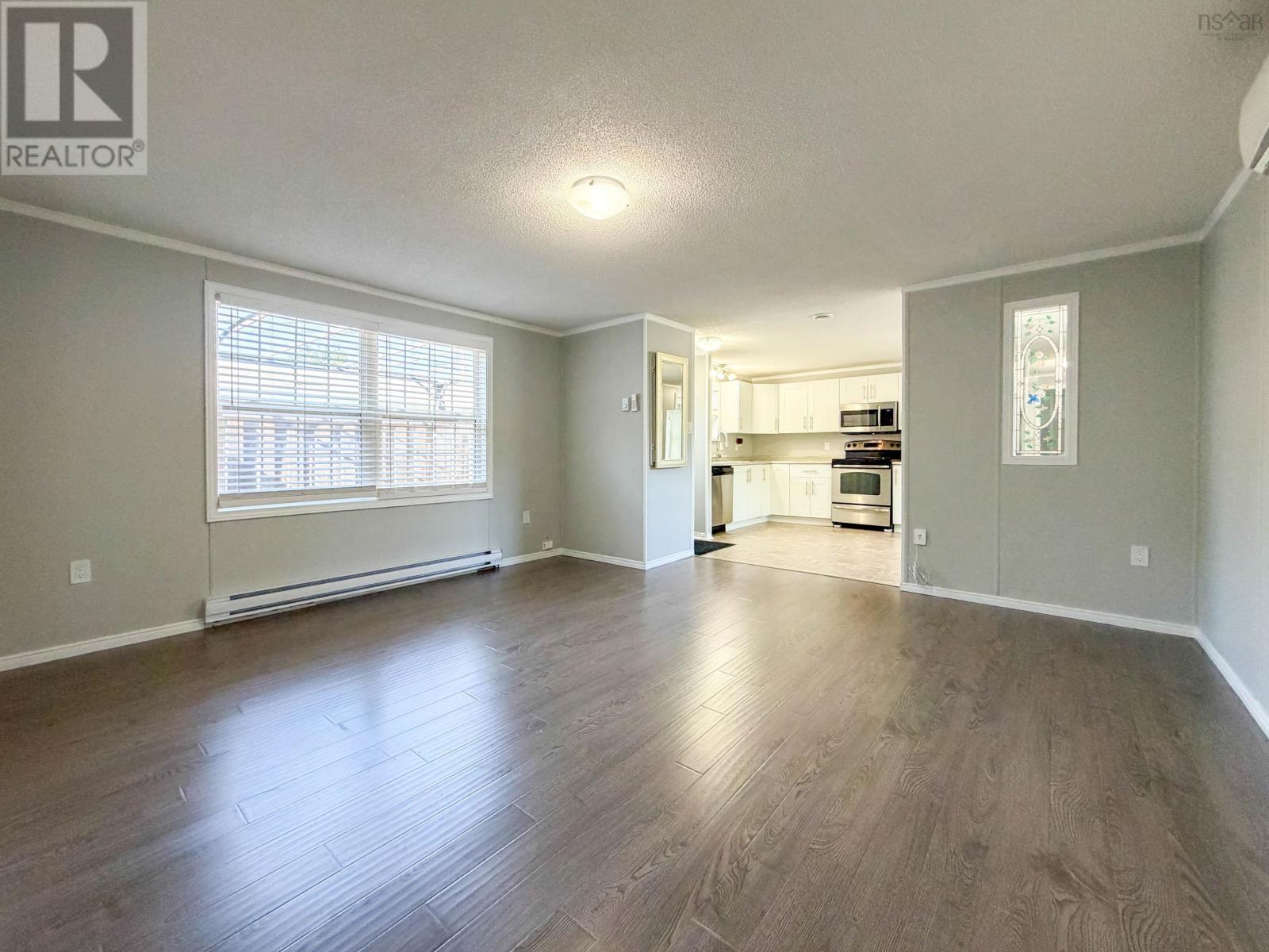 7 Richards Street Property Photo 14