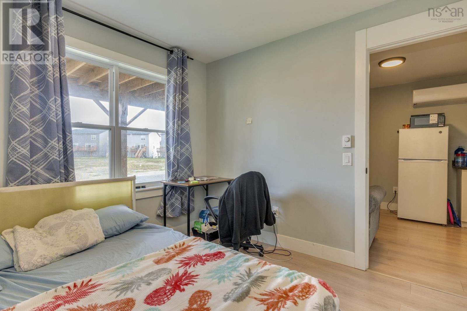 78 Honeygold Drive Property Photo 15