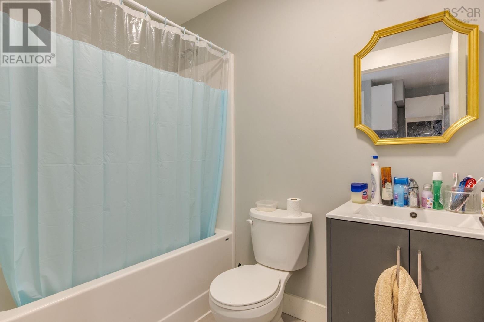 78 Honeygold Drive Property Photo 16