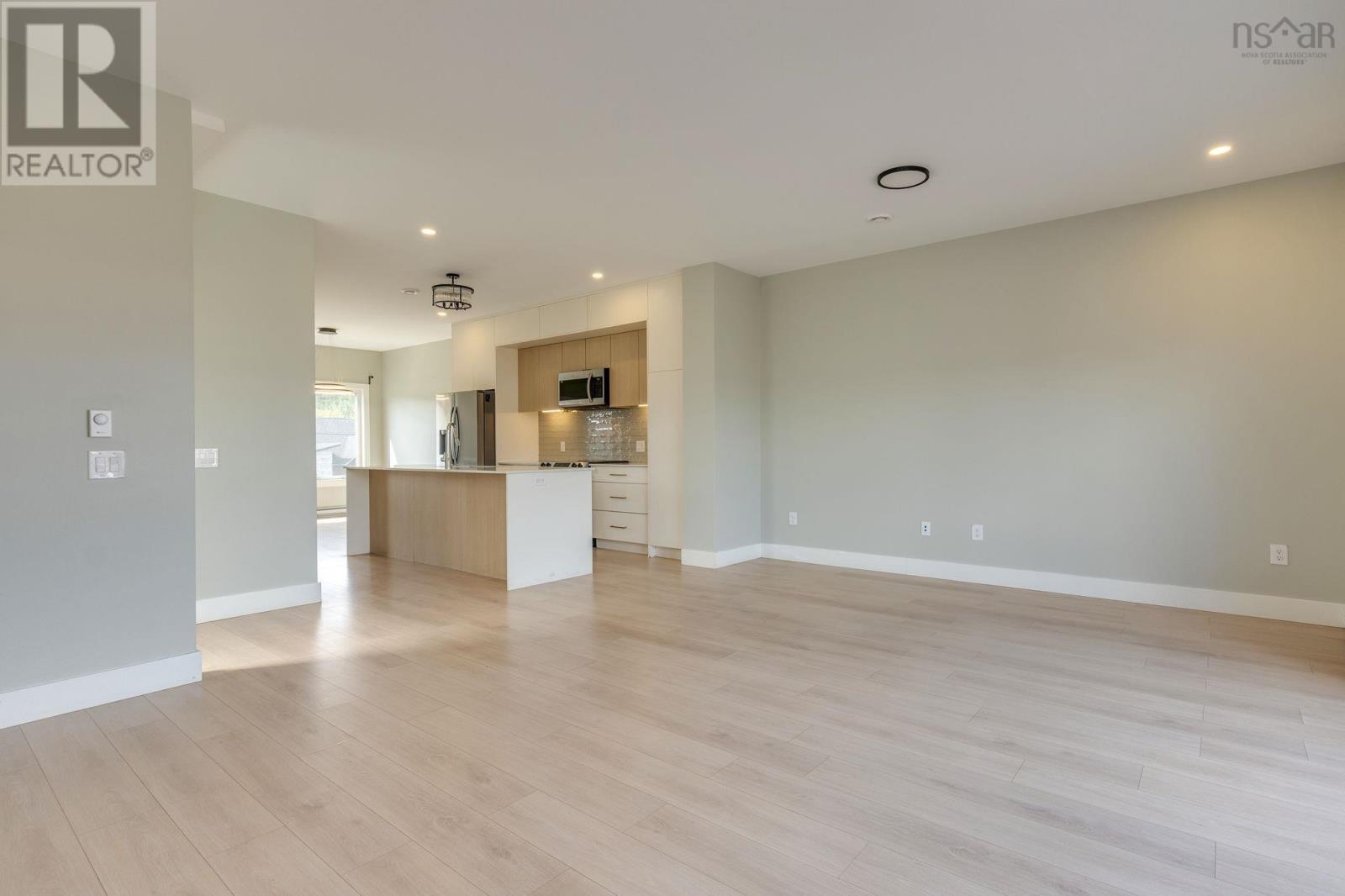 78 Honeygold Drive Property Photo 19