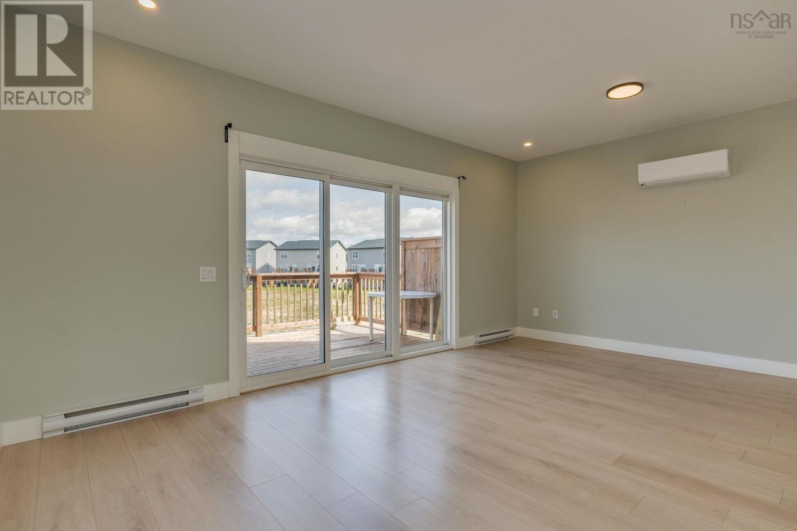 78 Honeygold Drive Property Photo 21