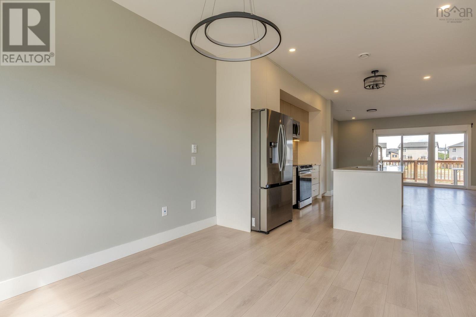 78 Honeygold Drive Property Photo 30