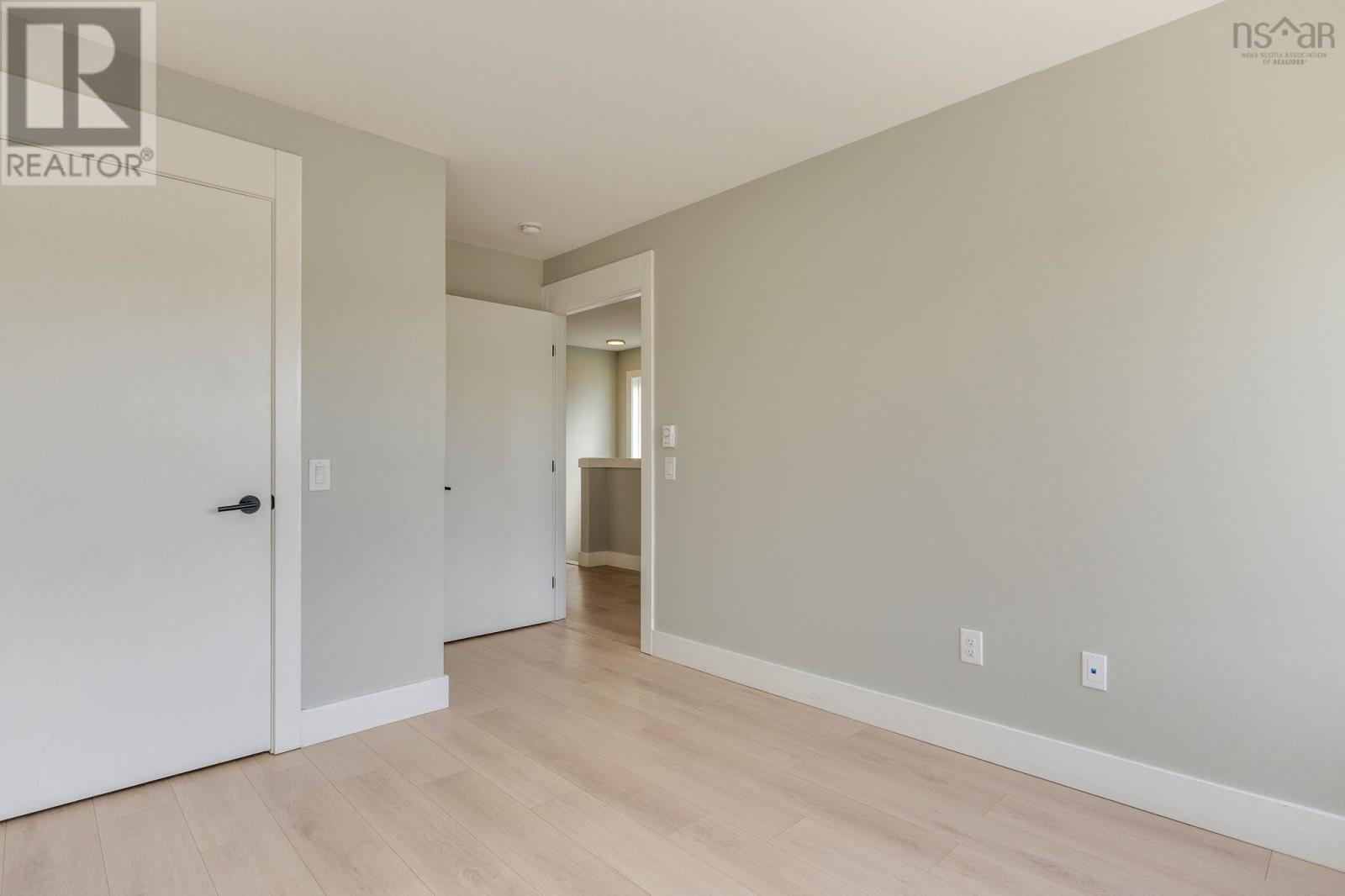 78 Honeygold Drive Property Photo 41