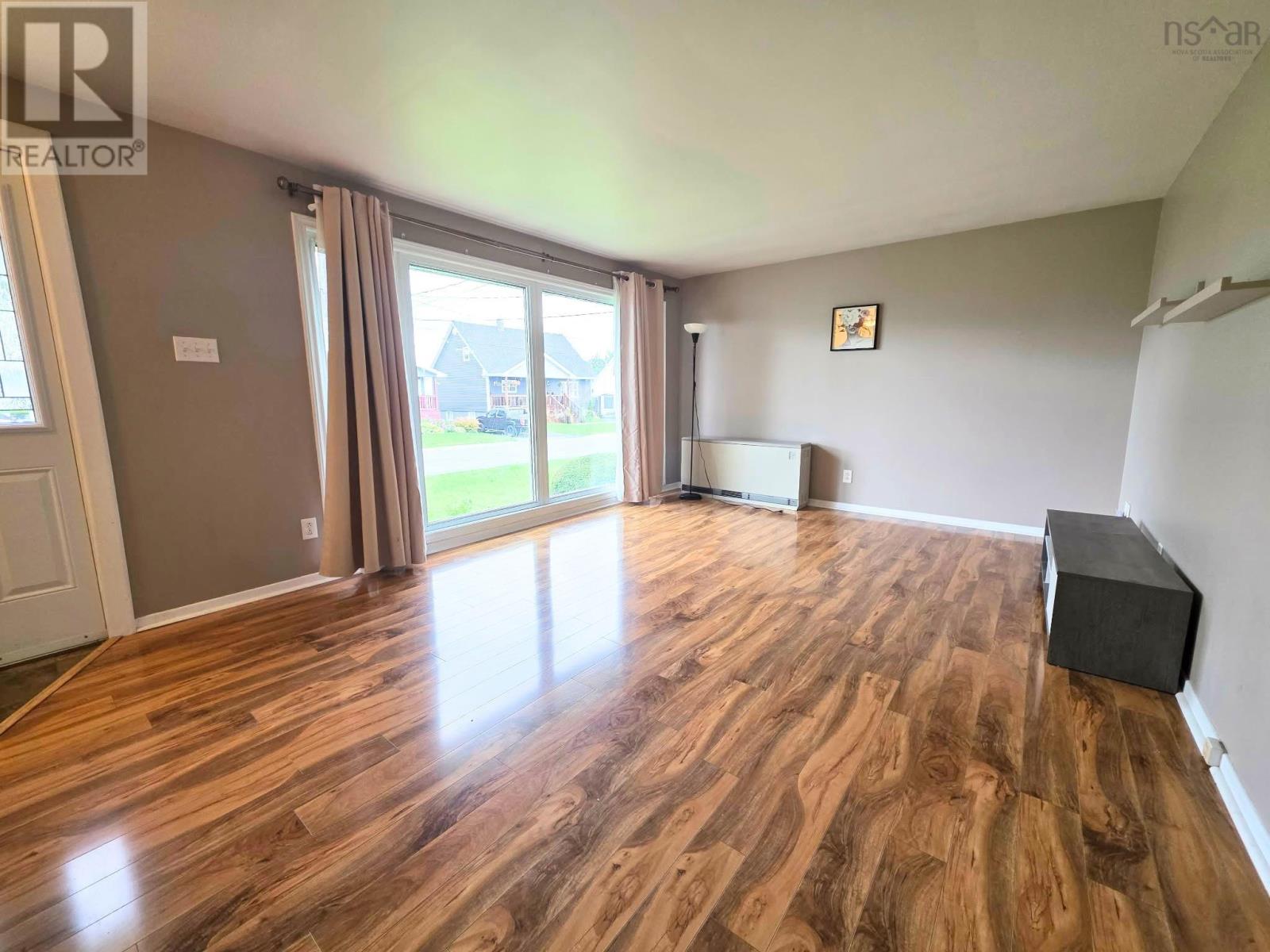 59 Lynne Drive Property Photo 6