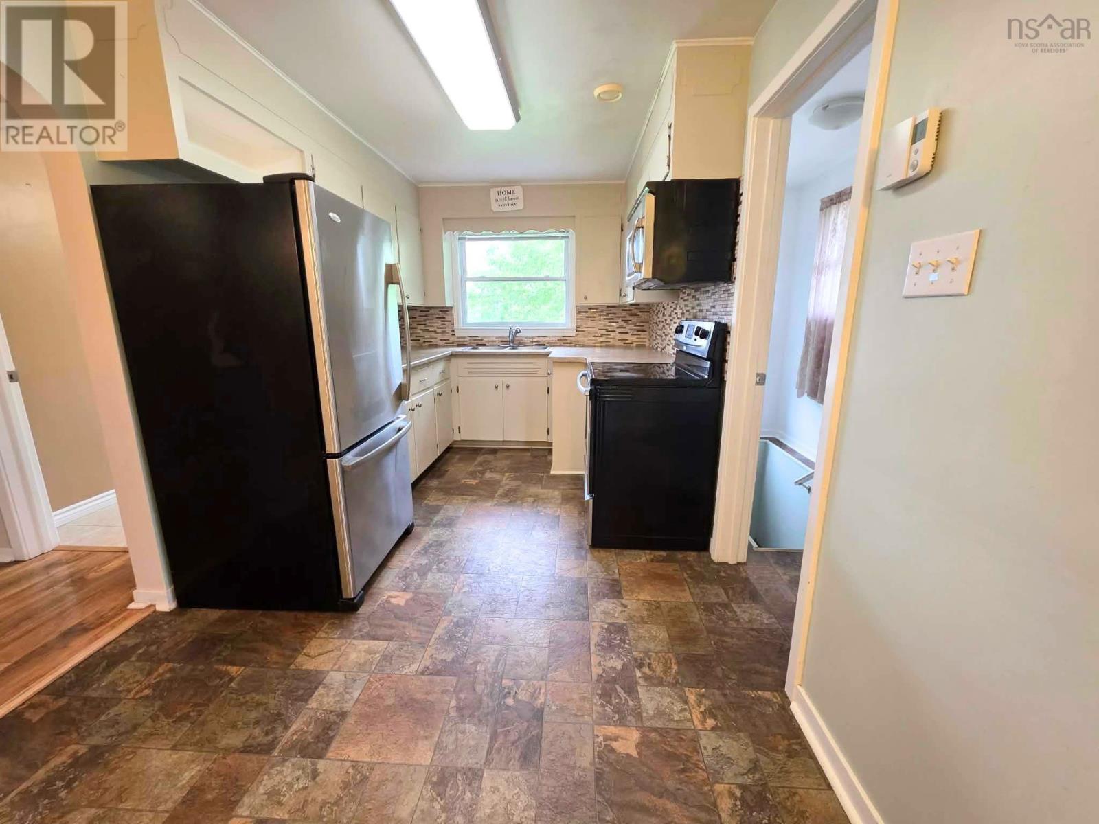 59 Lynne Drive Property Photo 13