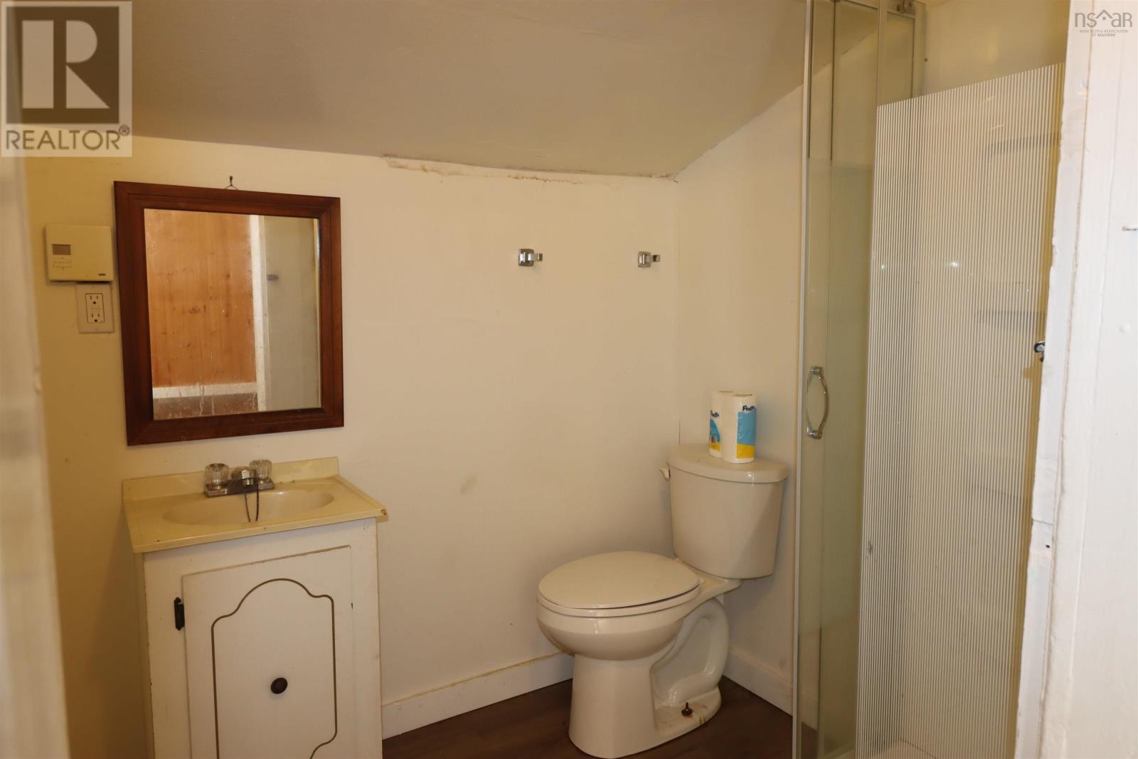 1361 River Road Property Photo 16
