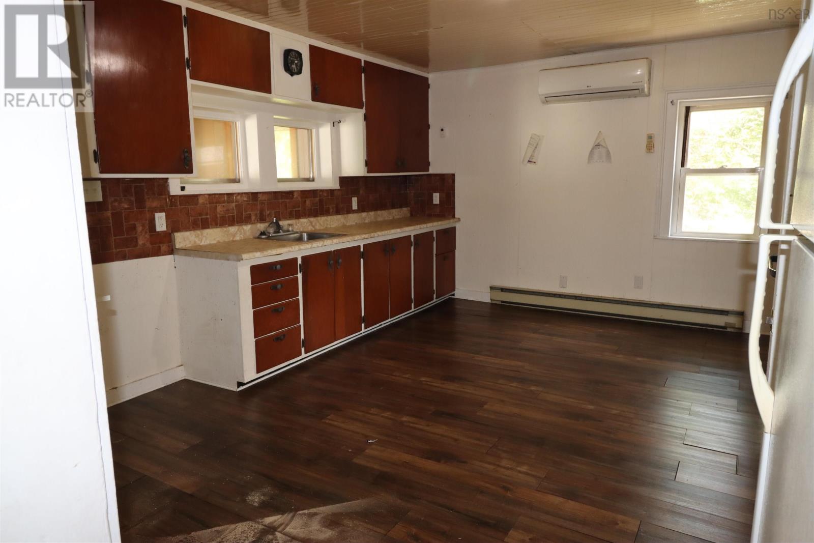 1361 River Road Property Photo 29