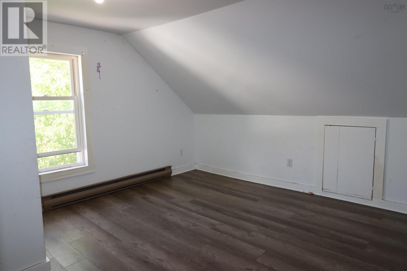 1361 River Road Property Photo 44