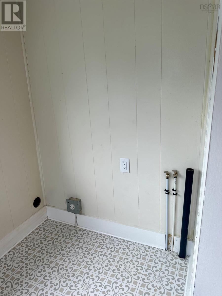 445 Murray Street Property Photo 6
