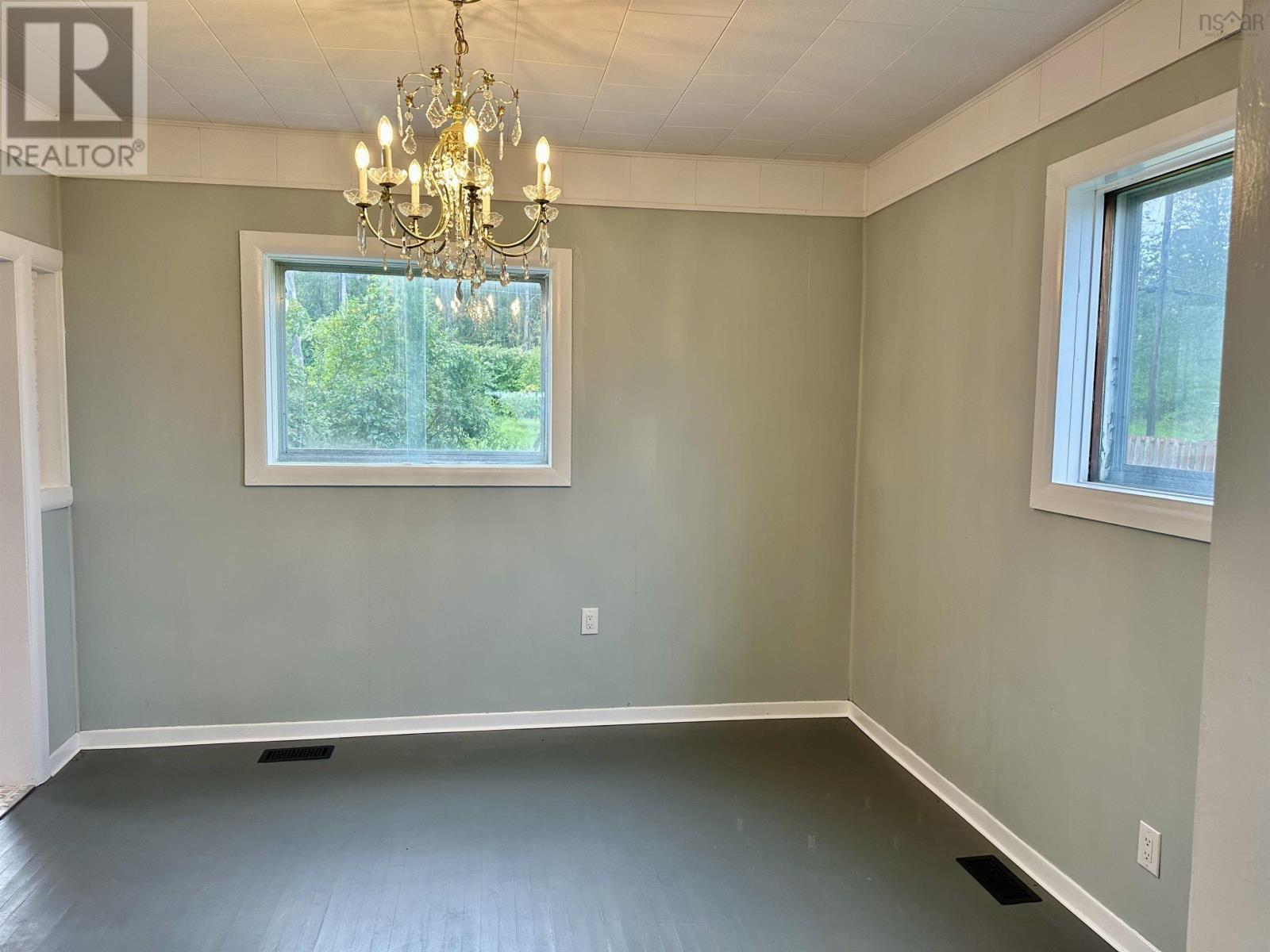 445 Murray Street Property Photo 12