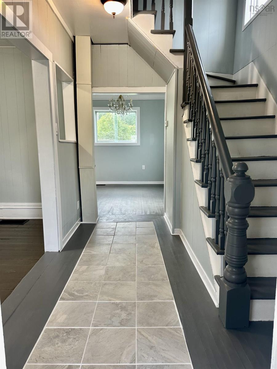 445 Murray Street Property Photo 18
