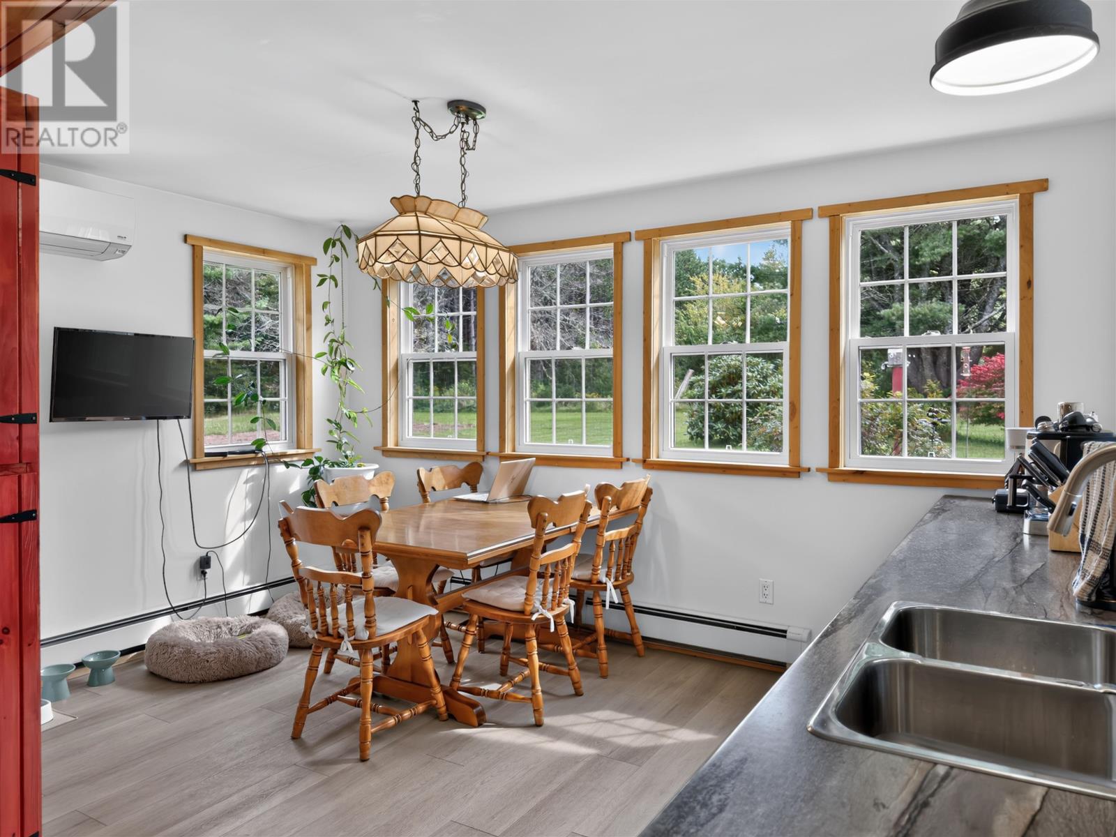 1323 Brooklyn Road Property Photo 18