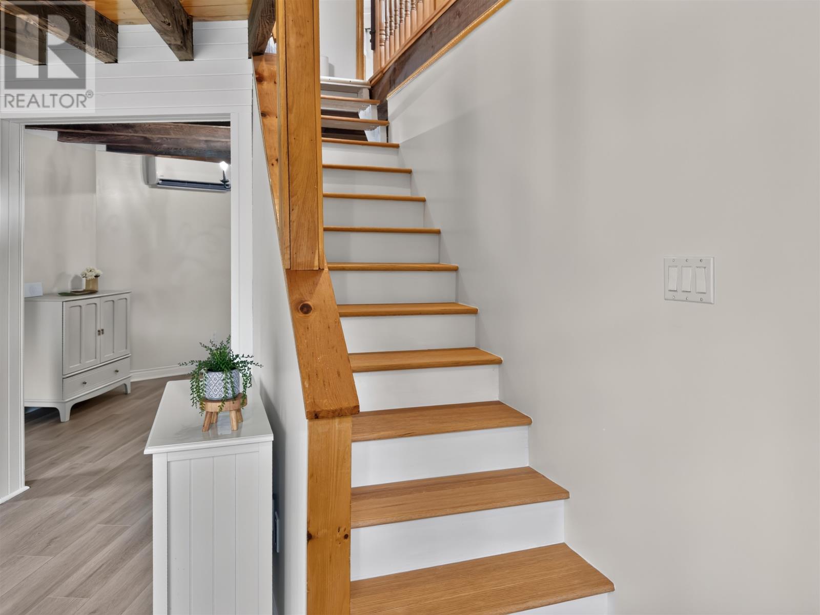 1323 Brooklyn Road Property Photo 31