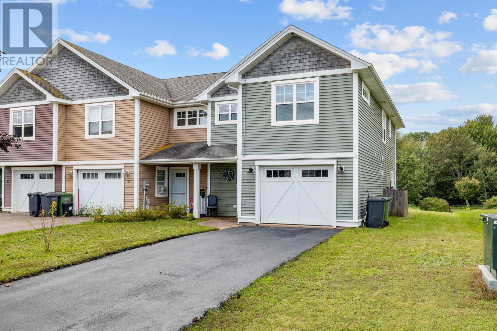 33 WILLIAMS Gate