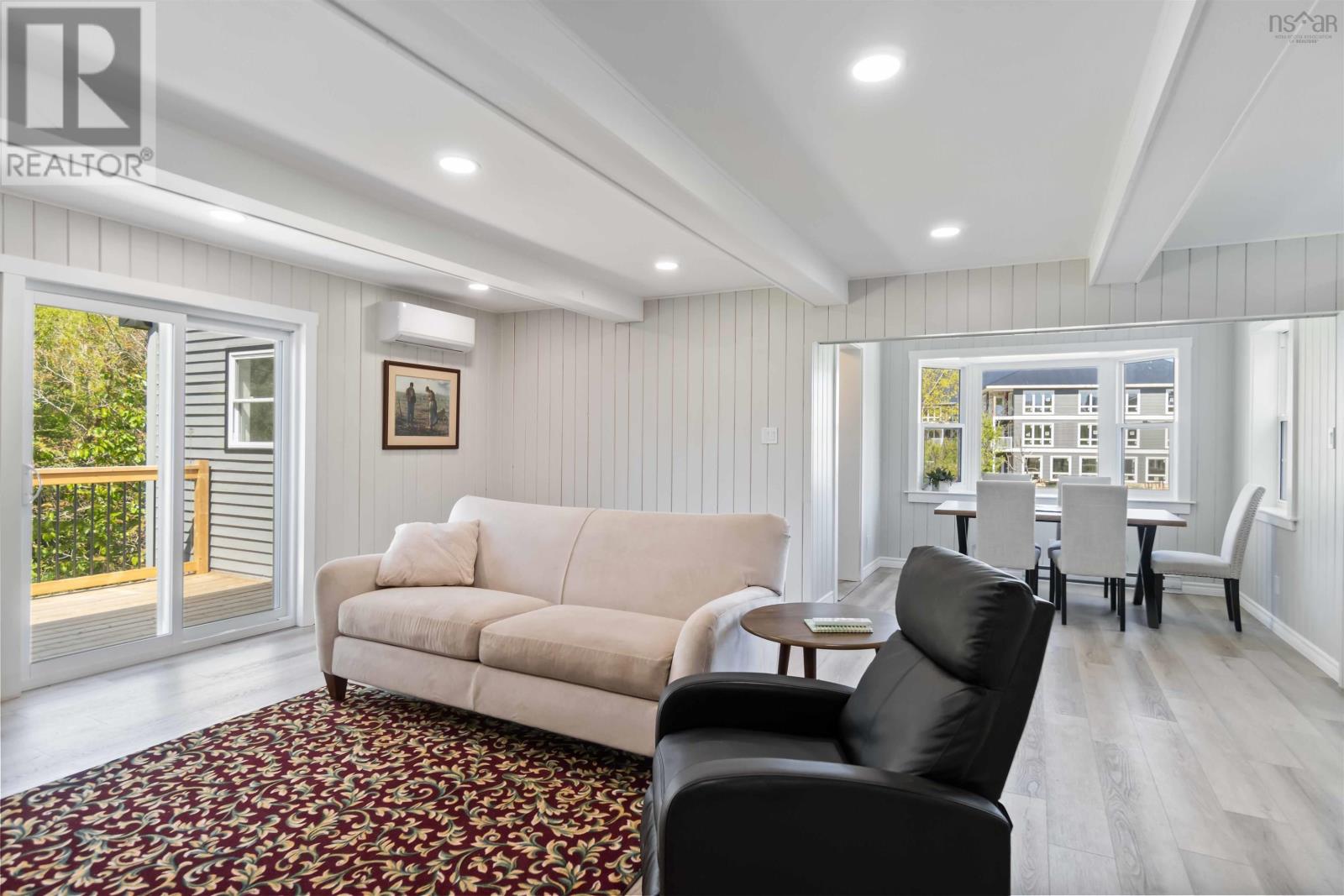 18 Woodman Road Property Photo 6