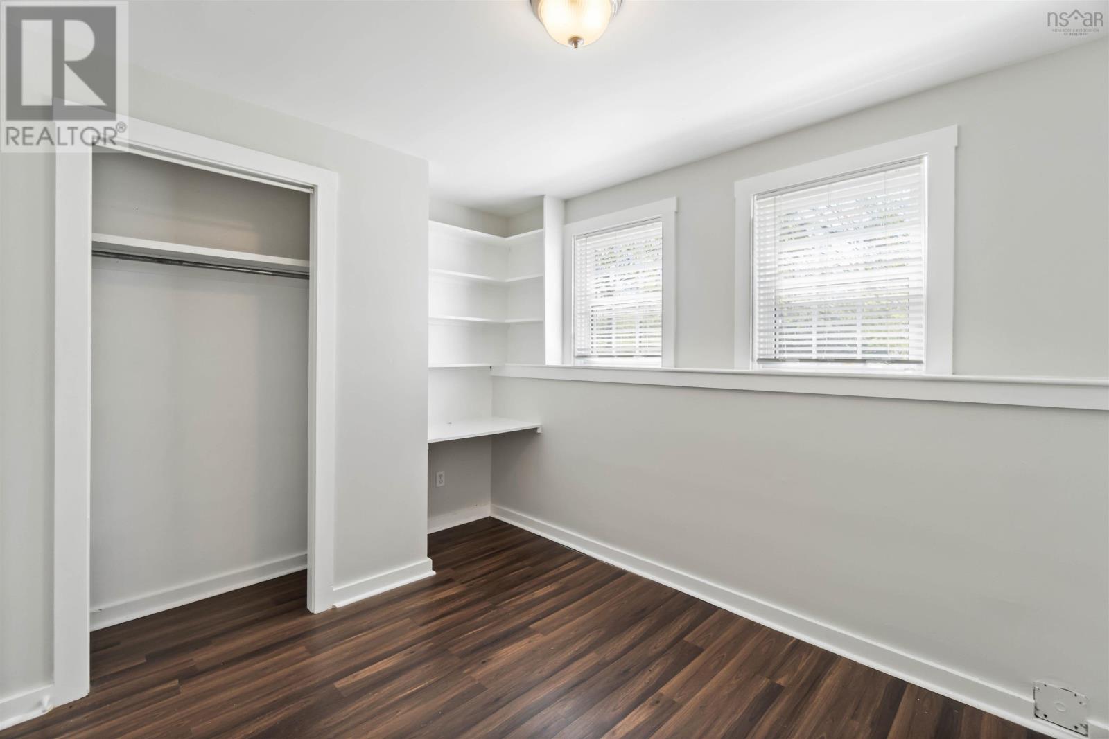 18 Woodman Road Property Photo 32