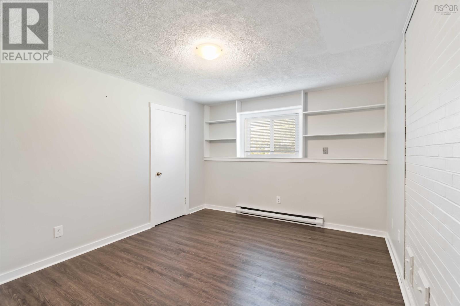 18 Woodman Road Property Photo 39