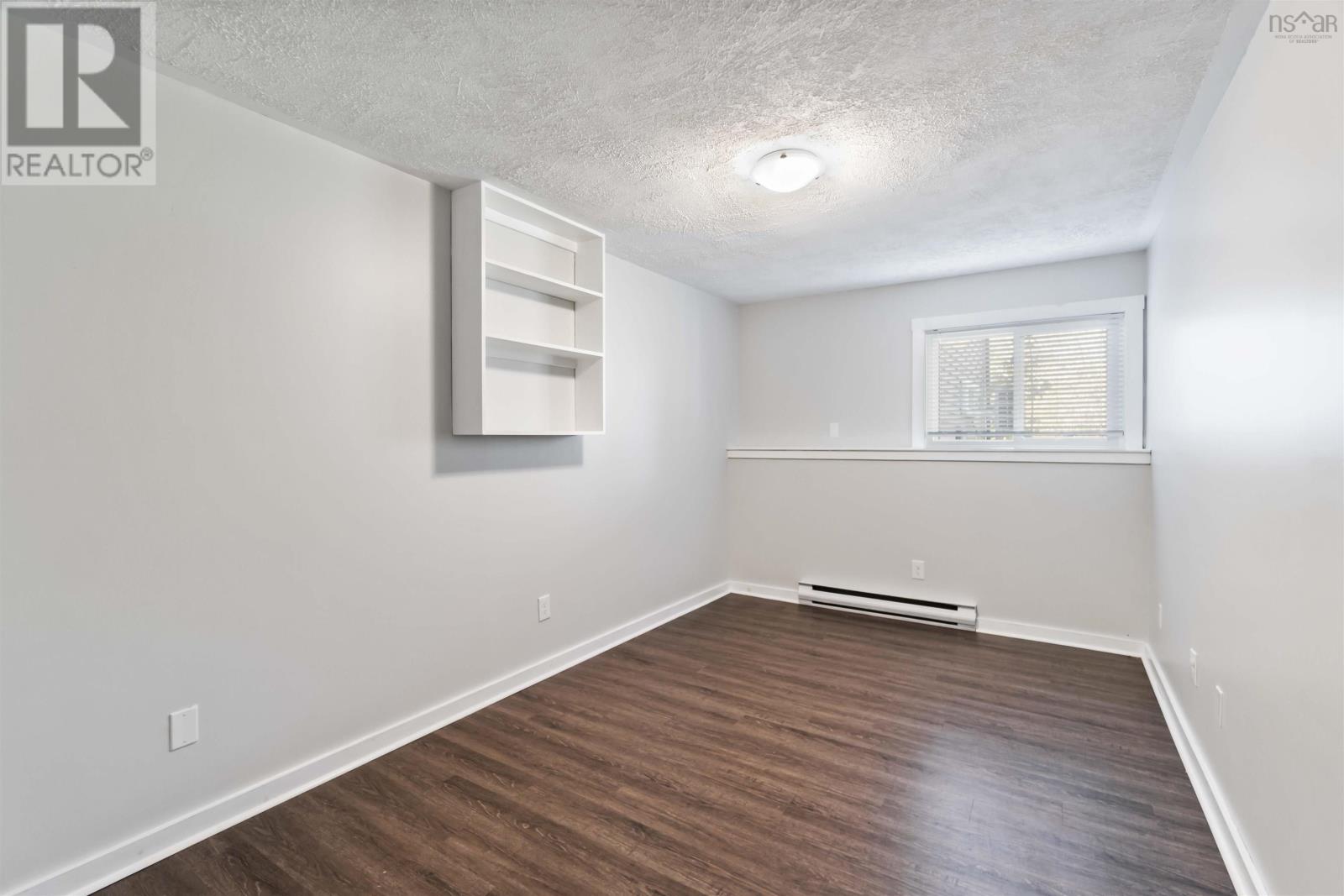 18 Woodman Road Property Photo 40