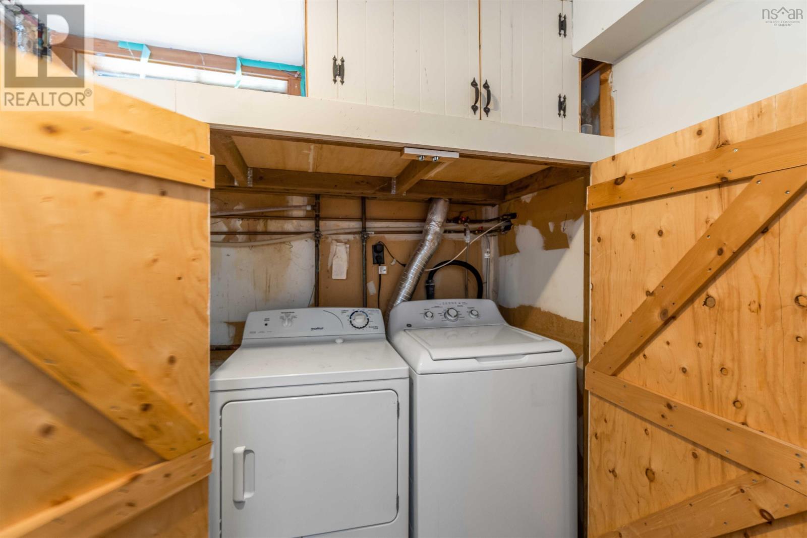 18 Woodman Road Property Photo 43