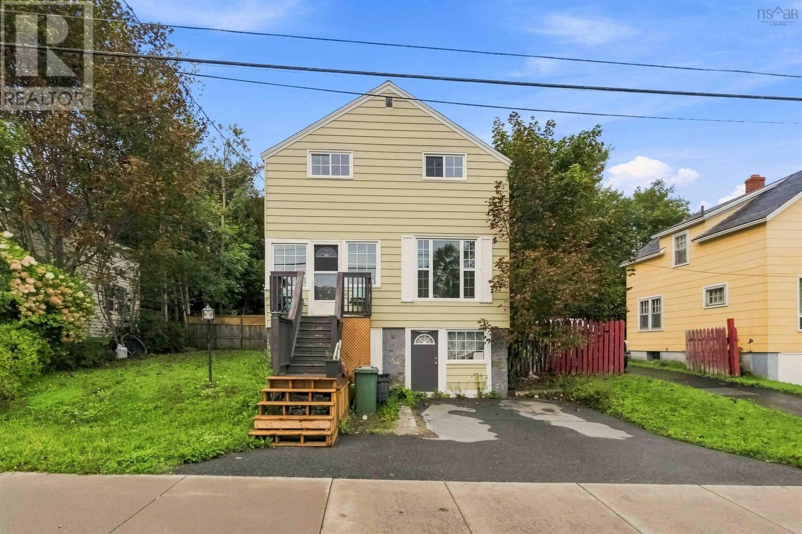 55 Coronation Avenue Property Photo 2