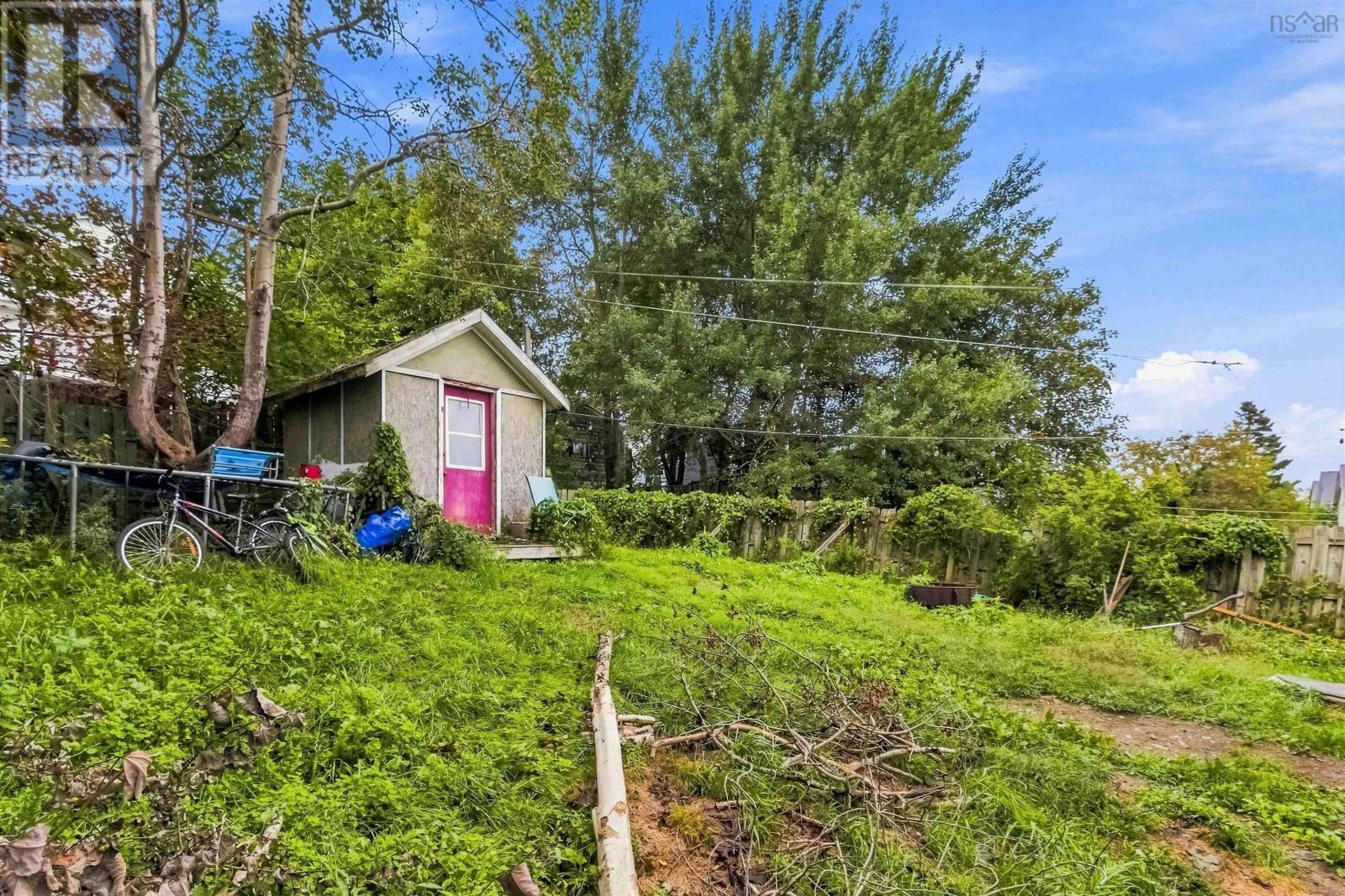 55 Coronation Avenue Property Photo 24