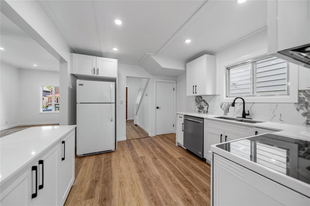 128 Luxton Avenue Property Photo 15