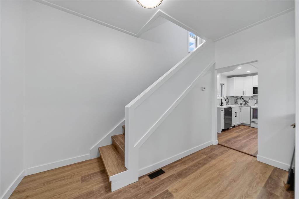128 Luxton Avenue Property Photo 18