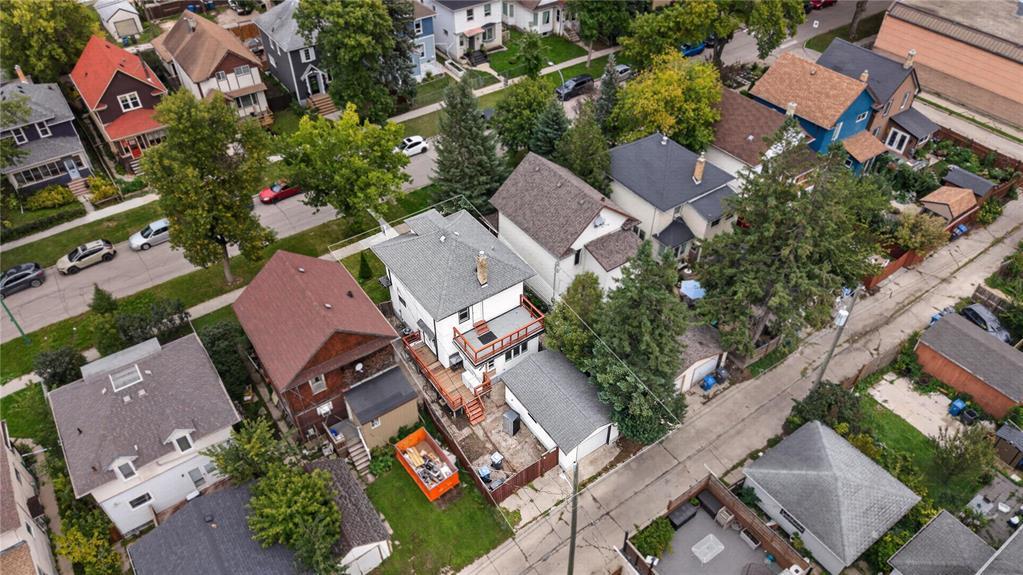 128 Luxton Avenue Property Photo 41