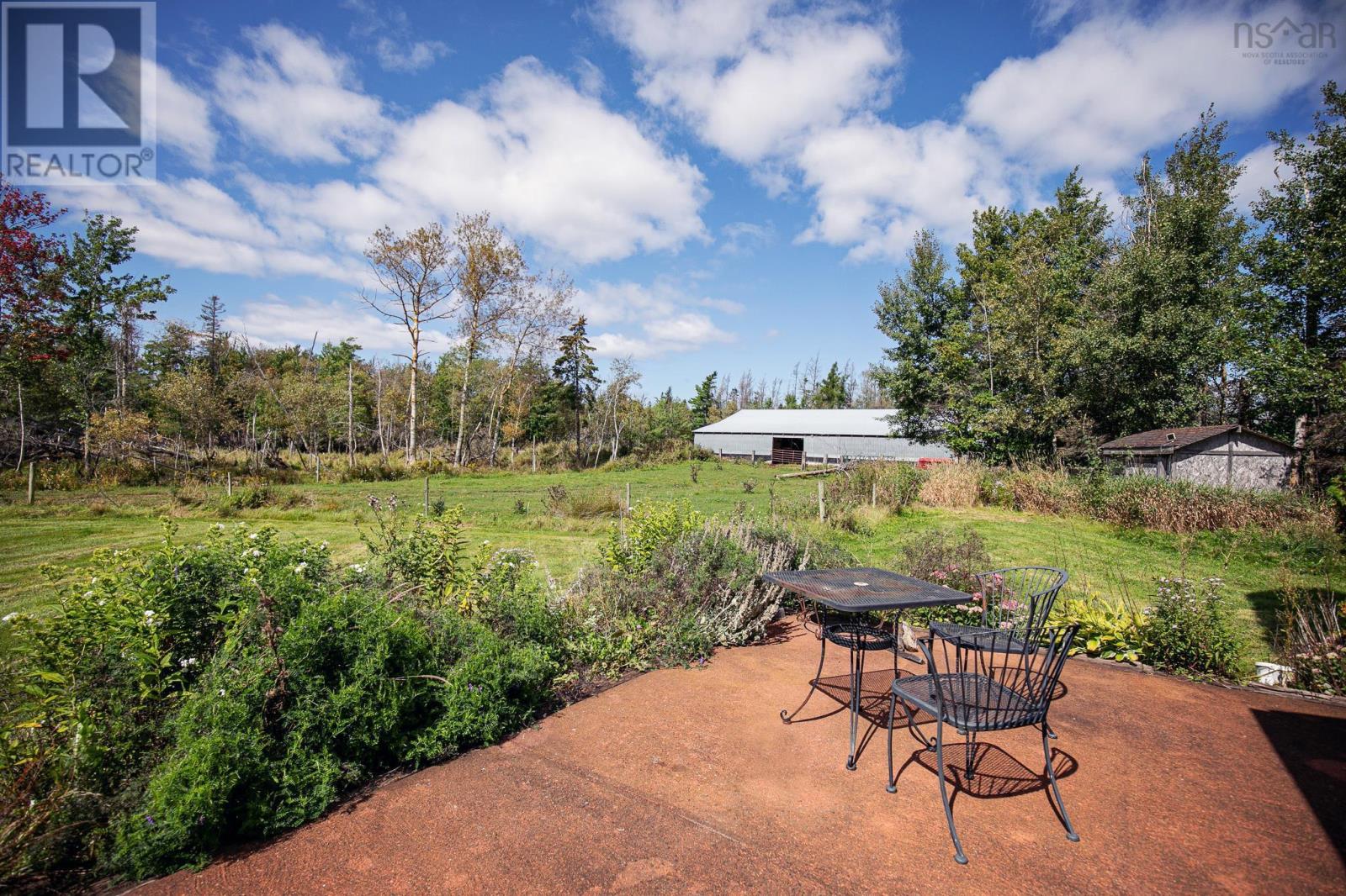 1127 Ferry Road Property Photo 10