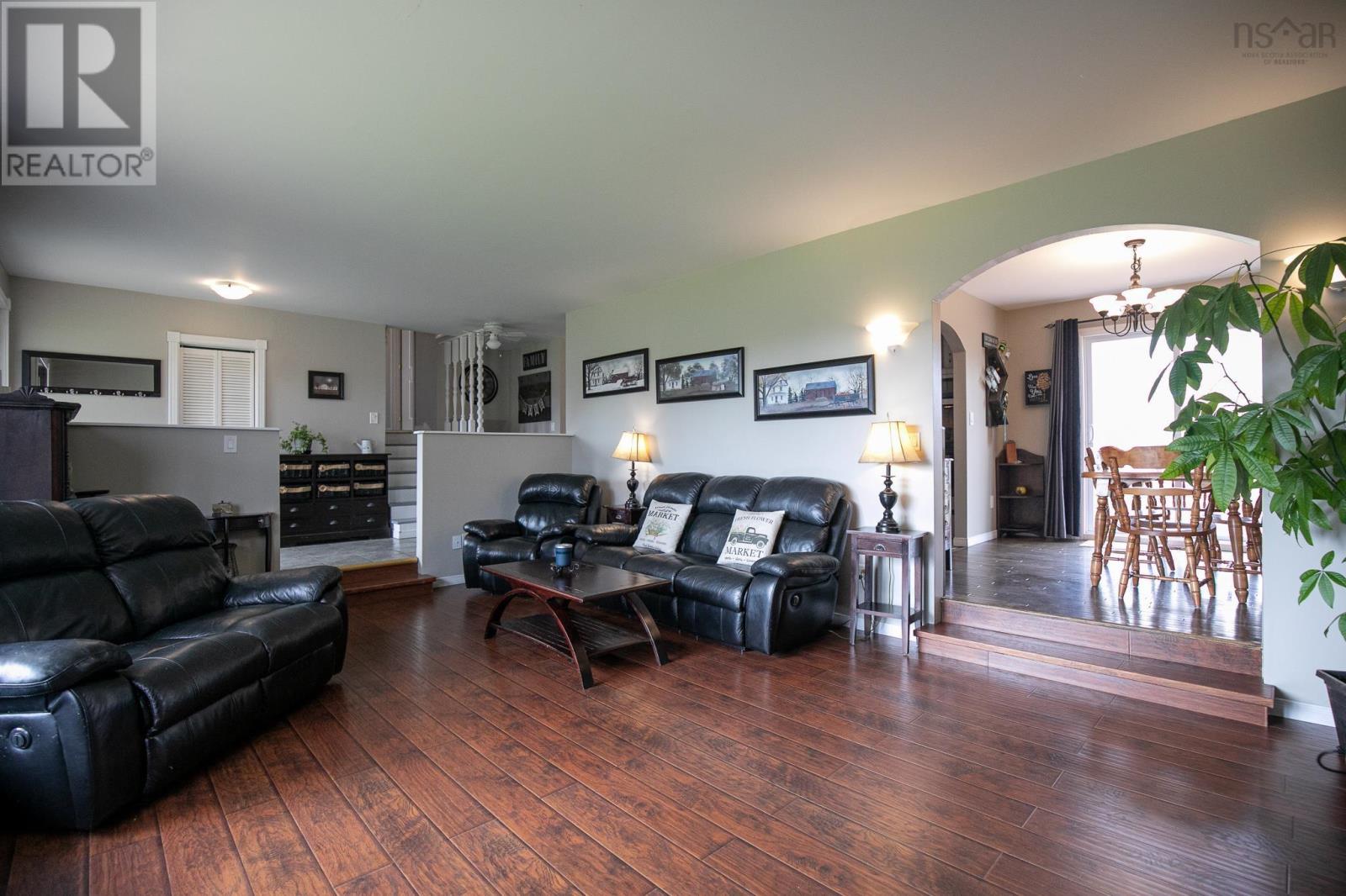 1127 Ferry Road Property Photo 17