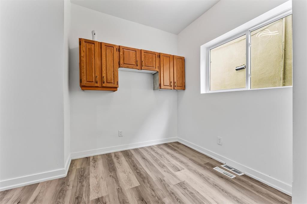 445 William Avenue Property Photo 7