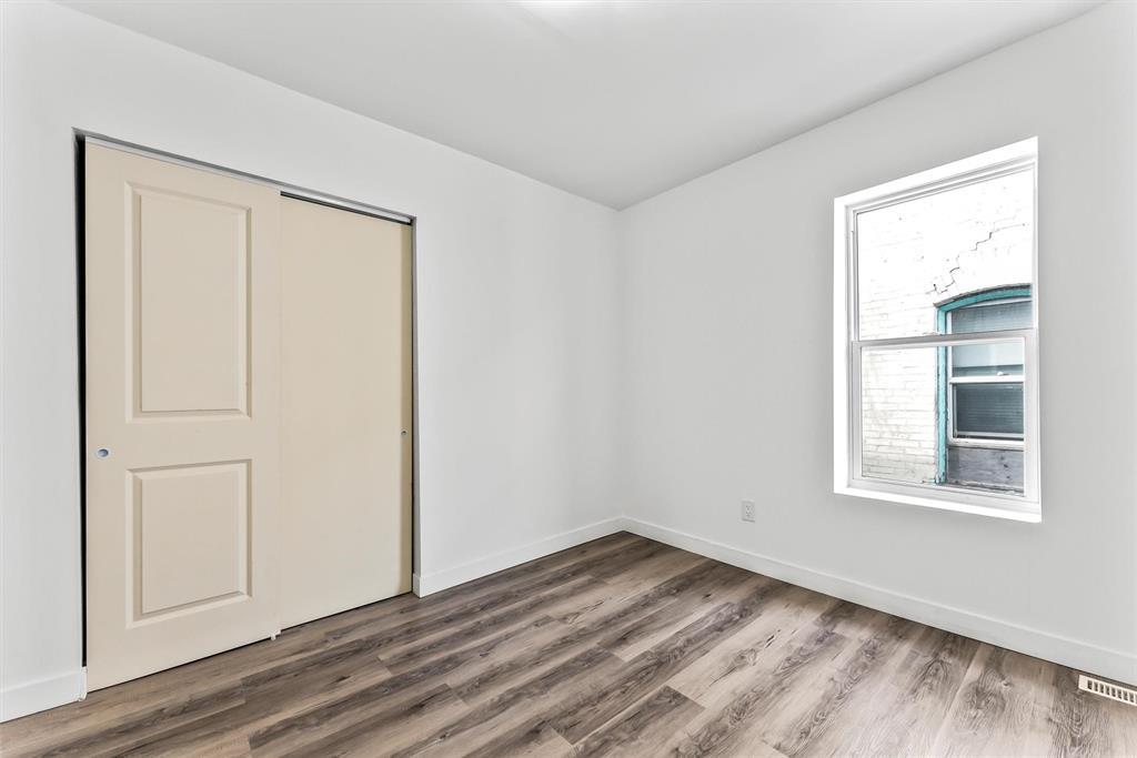 445 William Avenue Property Photo 15