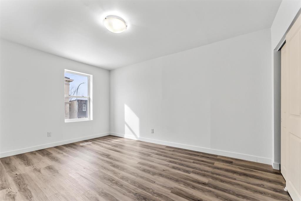 445 William Avenue Property Photo 17