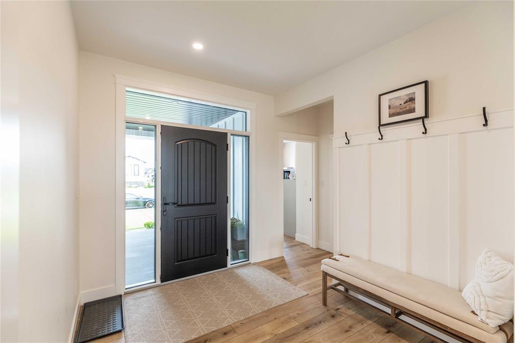 196 Wyndham Estate Drive Property Photo 4