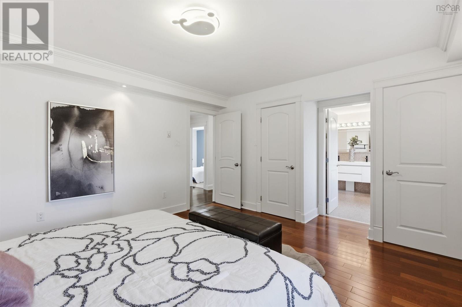 11 Laurentian Drive Property Photo 24