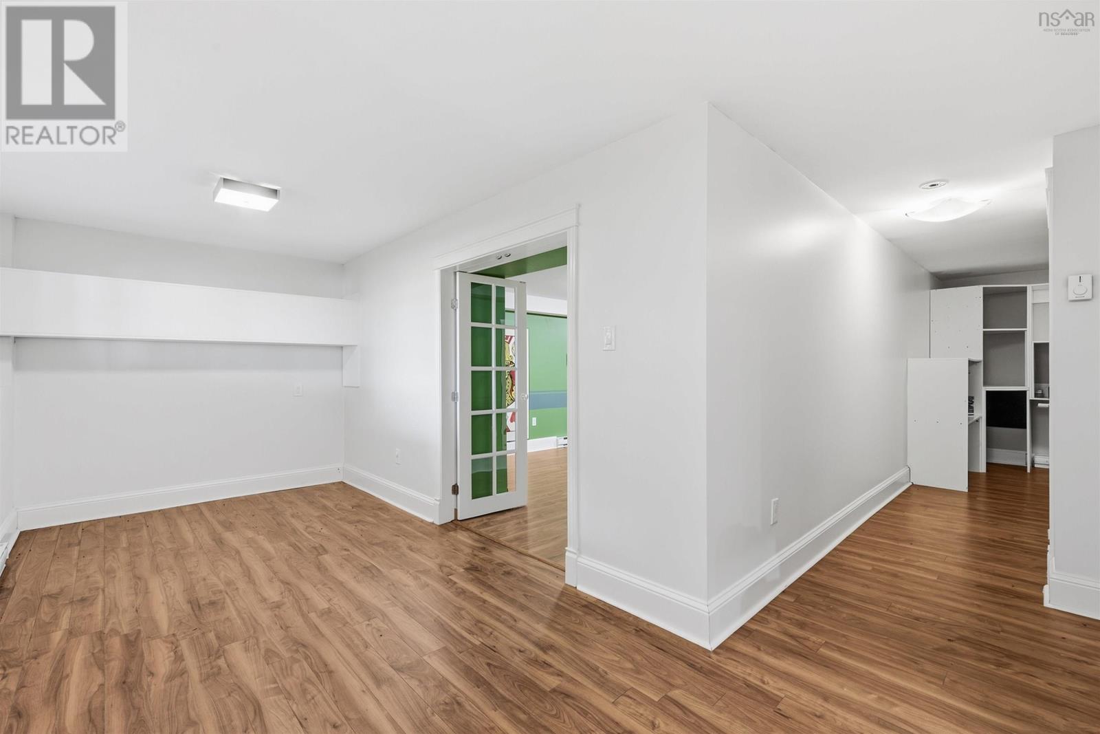 11 Laurentian Drive Property Photo 36