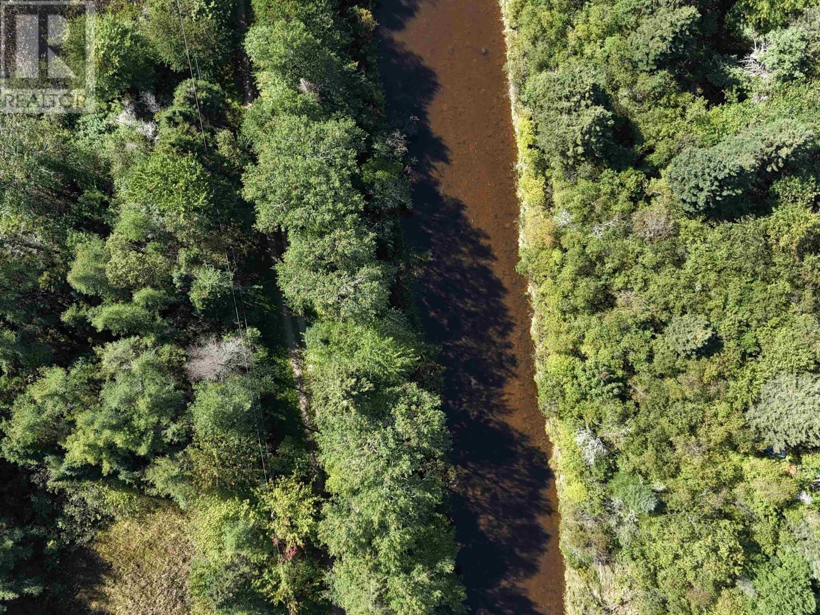 3999 Highway105 Property Photo 16