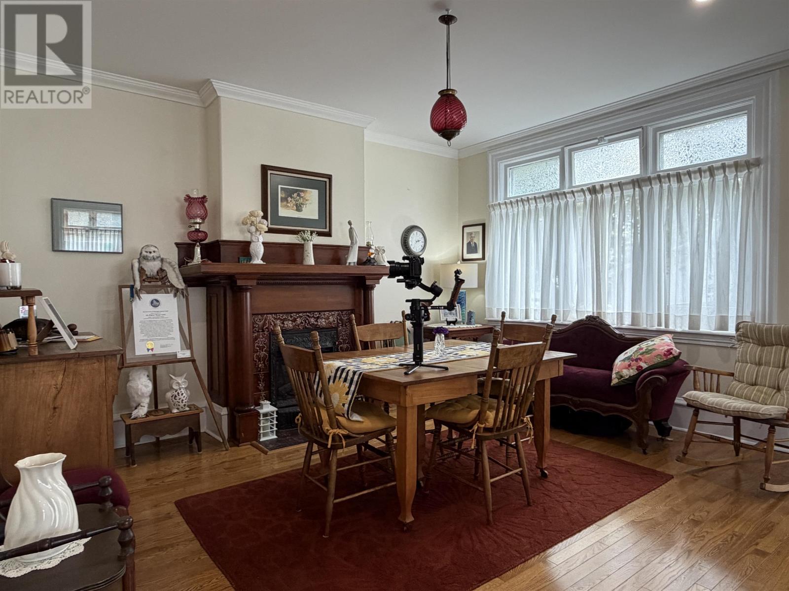 91 Central Street Property Photo 4