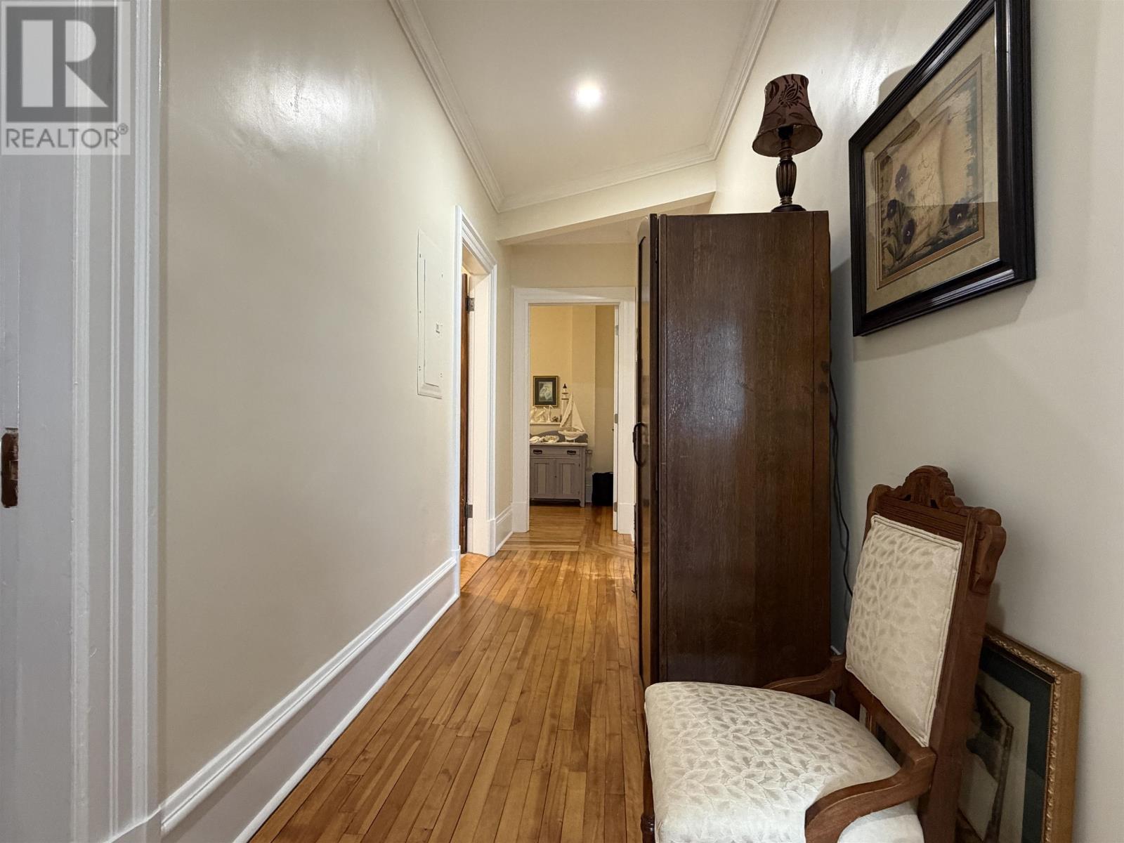 91 Central Street Property Photo 10