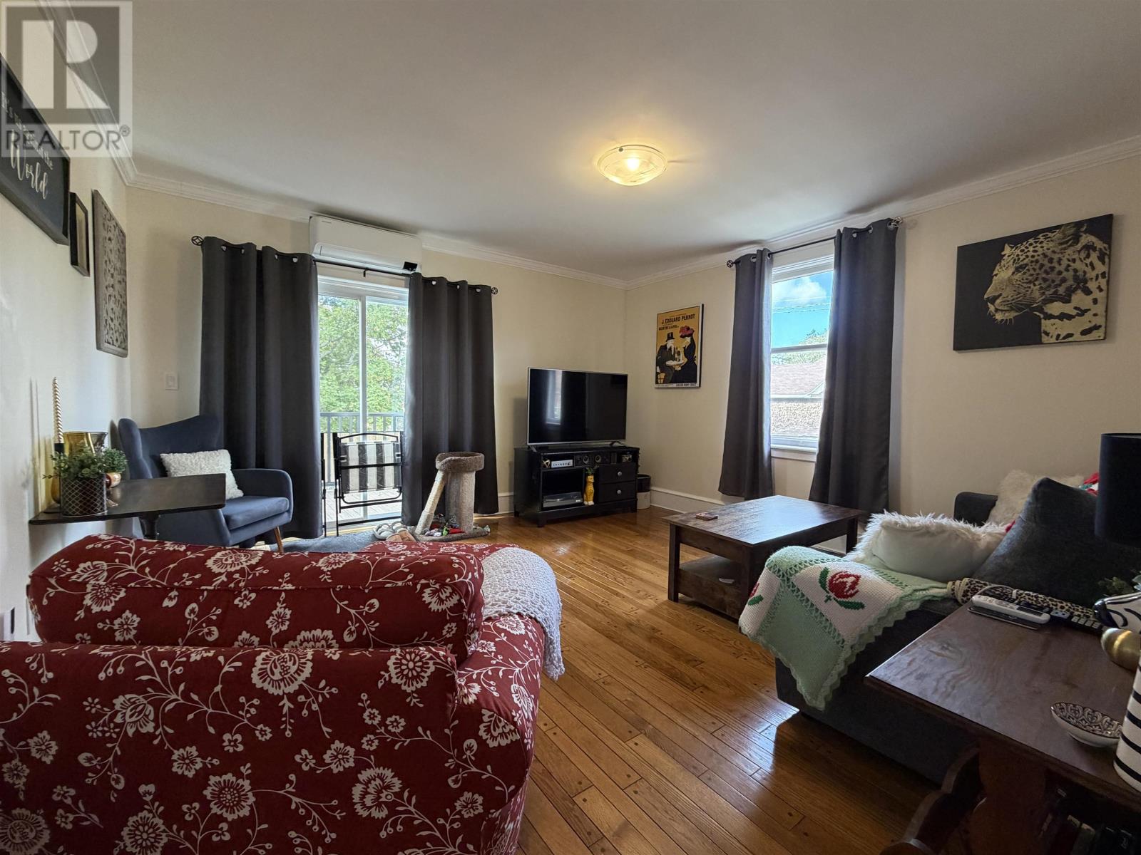 91 Central Street Property Photo 40