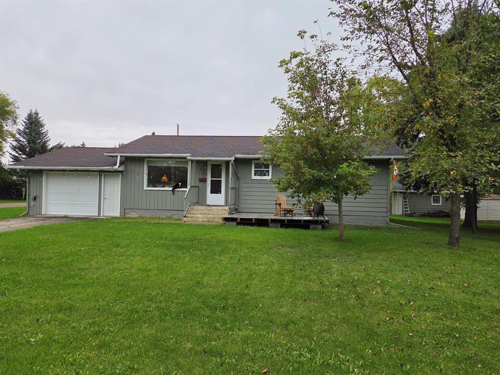 40 Rupert Avenue E Property Photo 1