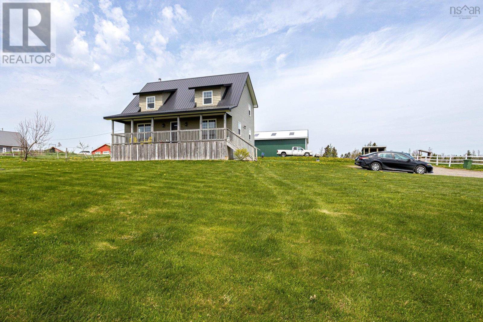 5221 Highway 289 Property Photo 2