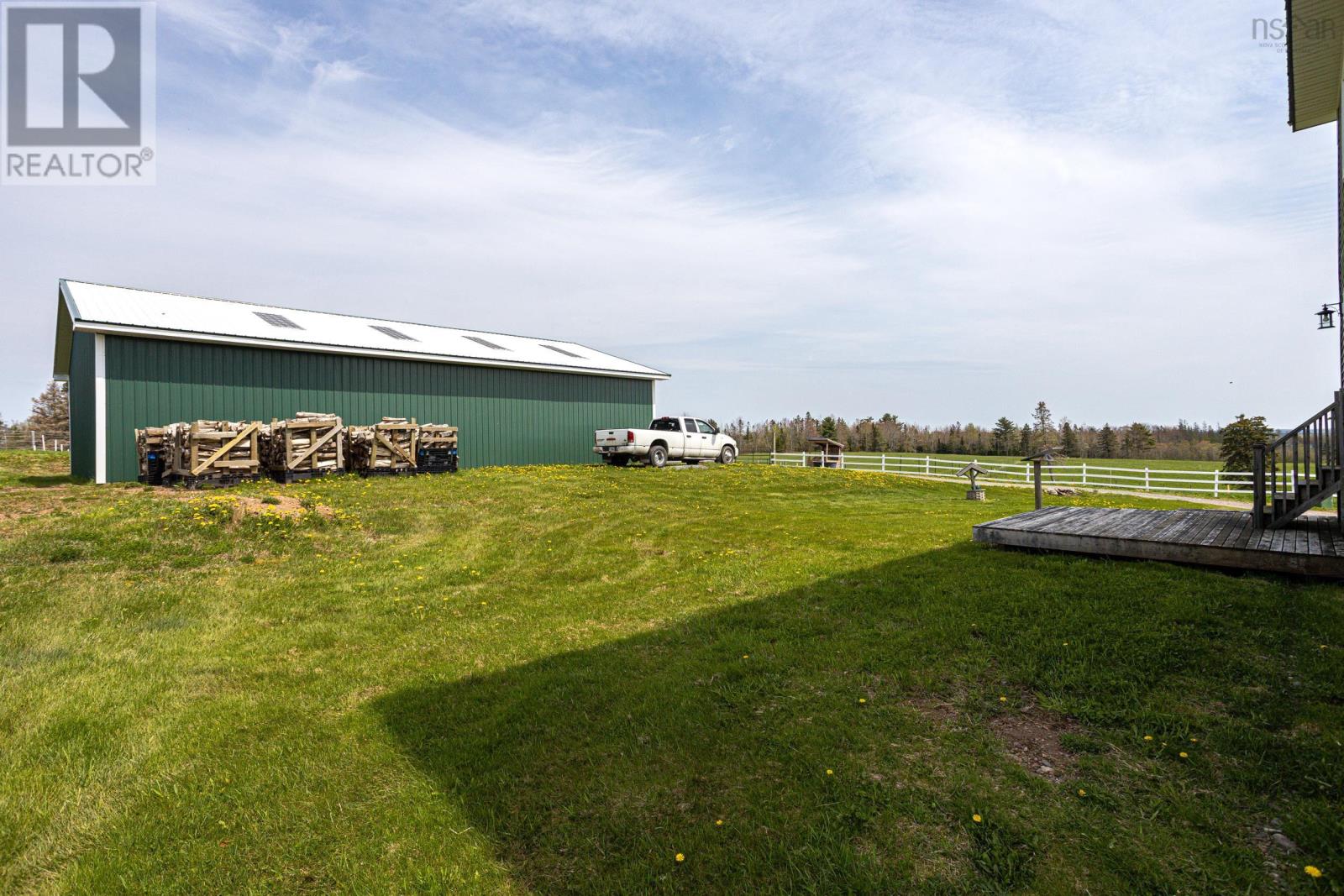 5221 Highway 289 Property Photo 11