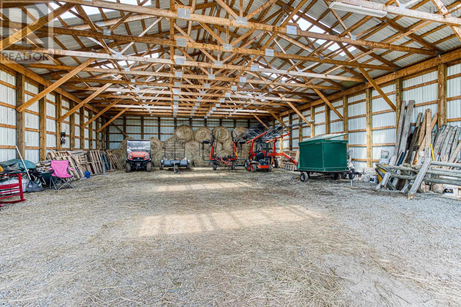 5221 Highway 289 Property Photo 13