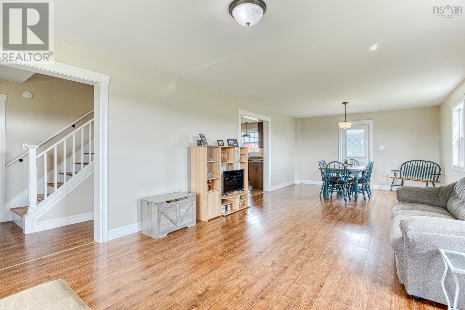 5221 Highway 289 Property Photo 24