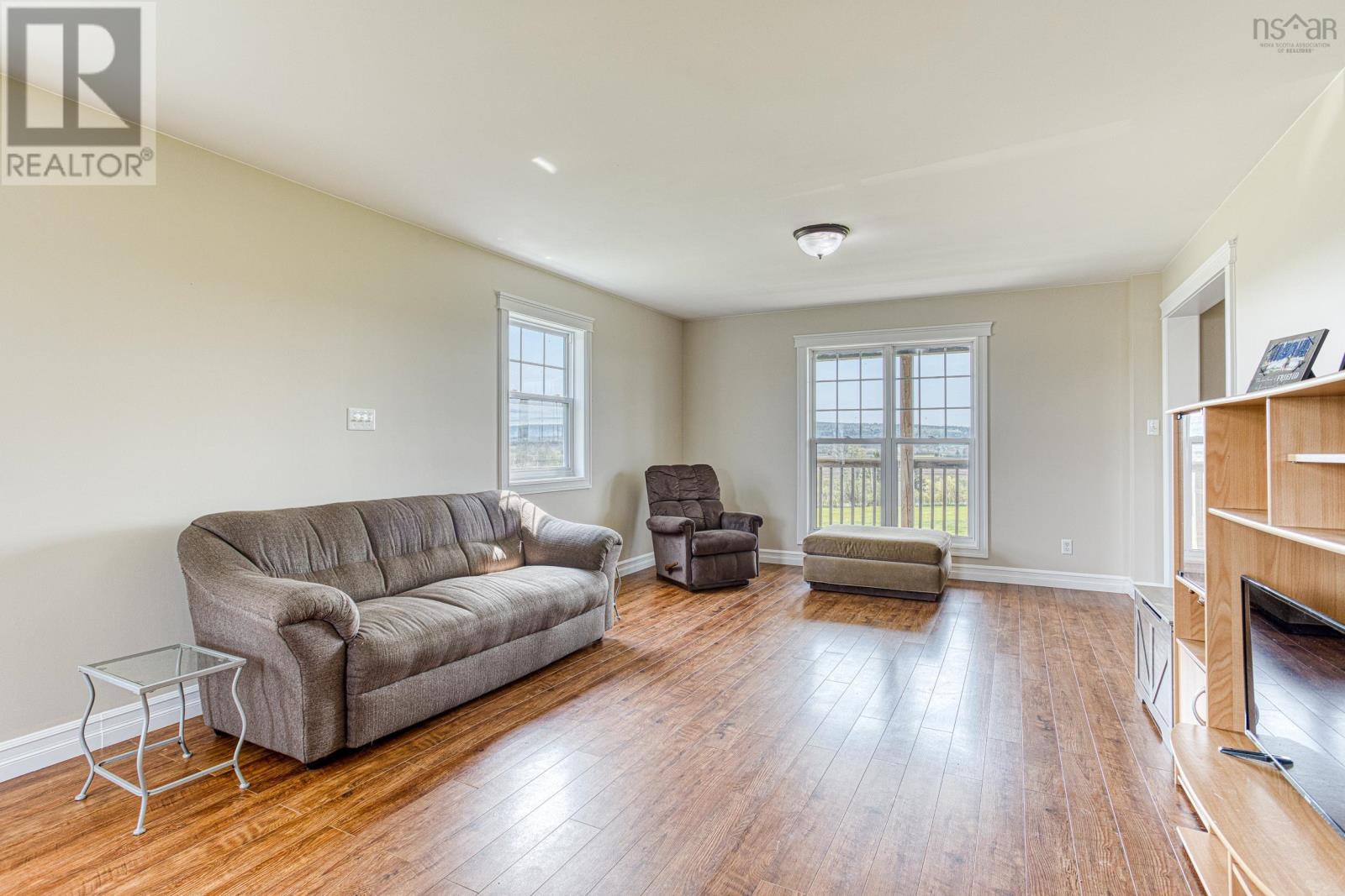 5221 Highway 289 Property Photo 25